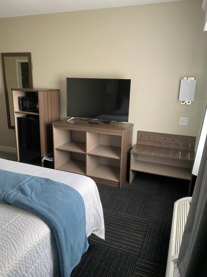Hotel Desoto Олив Бранч Екстериор снимка