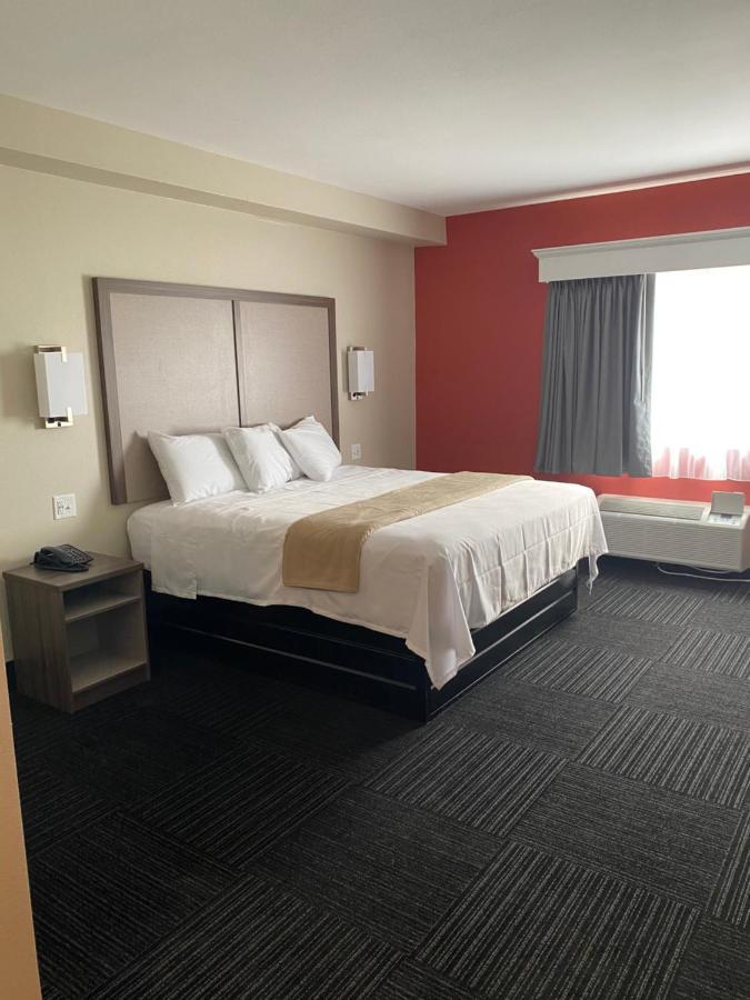 Hotel Desoto Олив Бранч Екстериор снимка