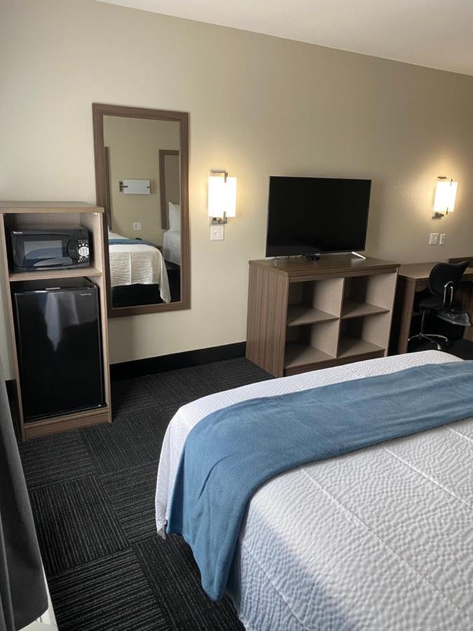 Hotel Desoto Олив Бранч Екстериор снимка