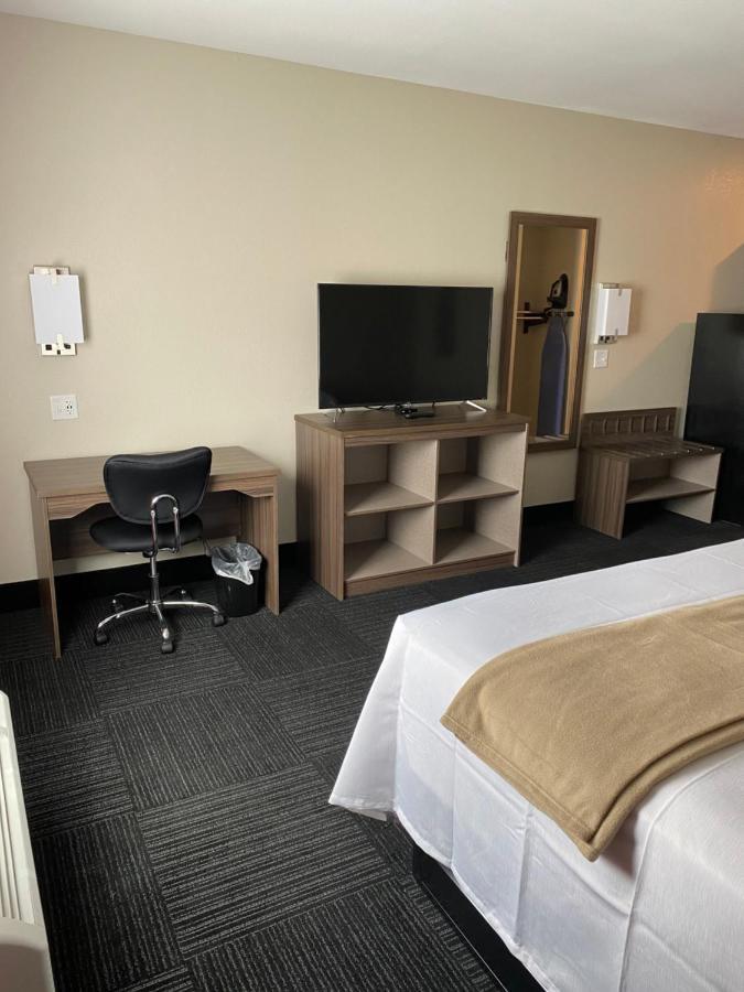 Hotel Desoto Олив Бранч Екстериор снимка